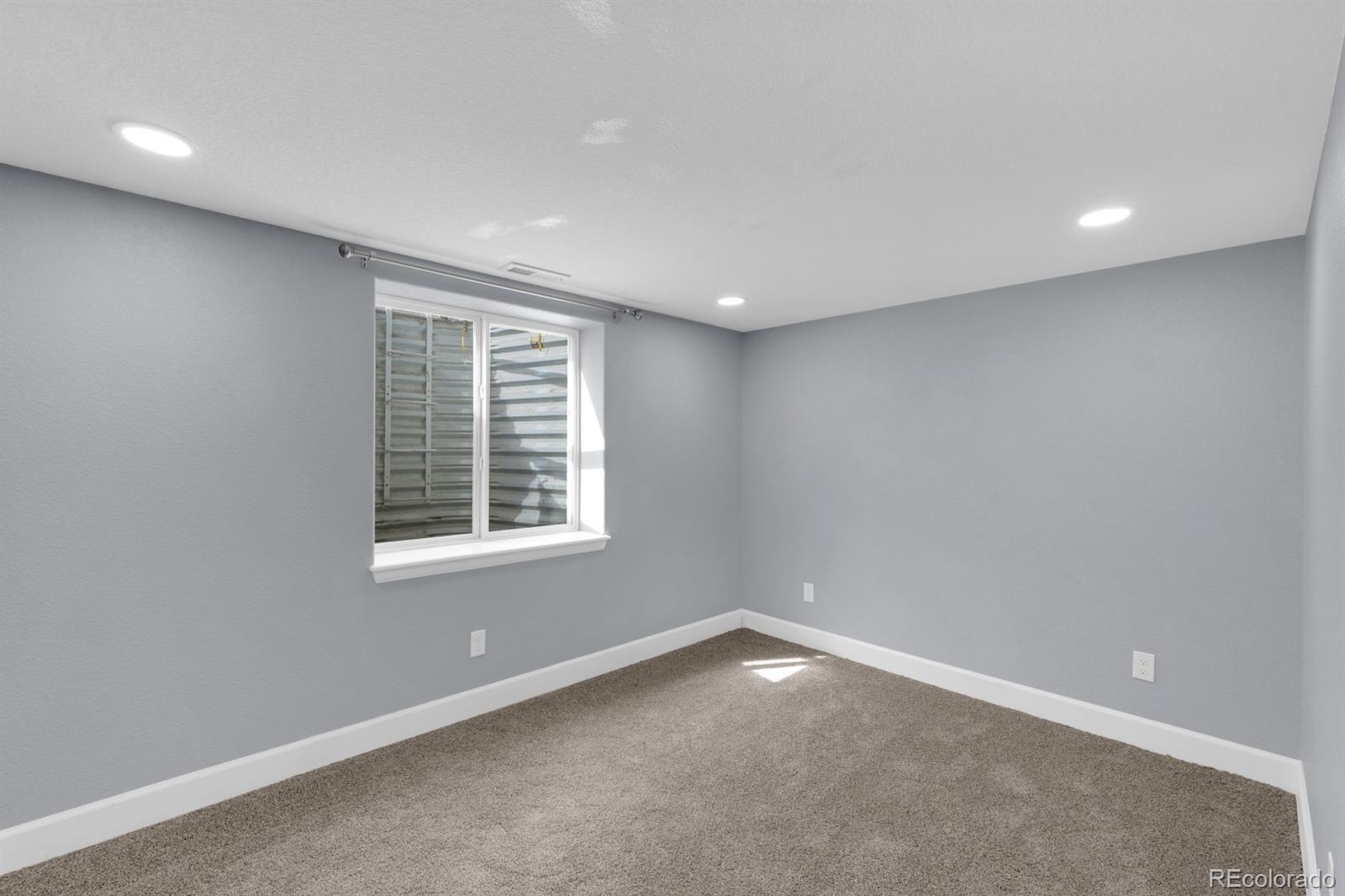MLS Image #18 for 2250  streambank drive,colorado springs, Colorado