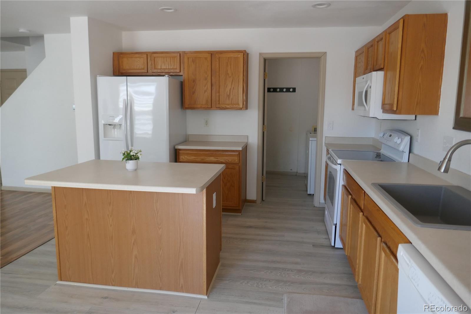 MLS Image #4 for 10966  josephine street,northglenn, Colorado