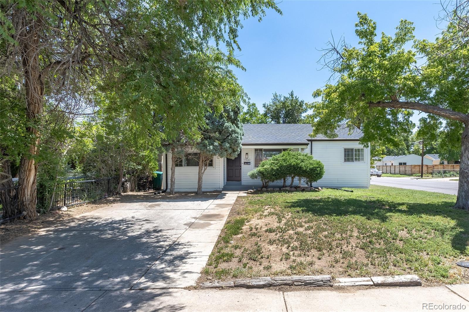 MLS Image #1 for 1900  kingston street,aurora, Colorado