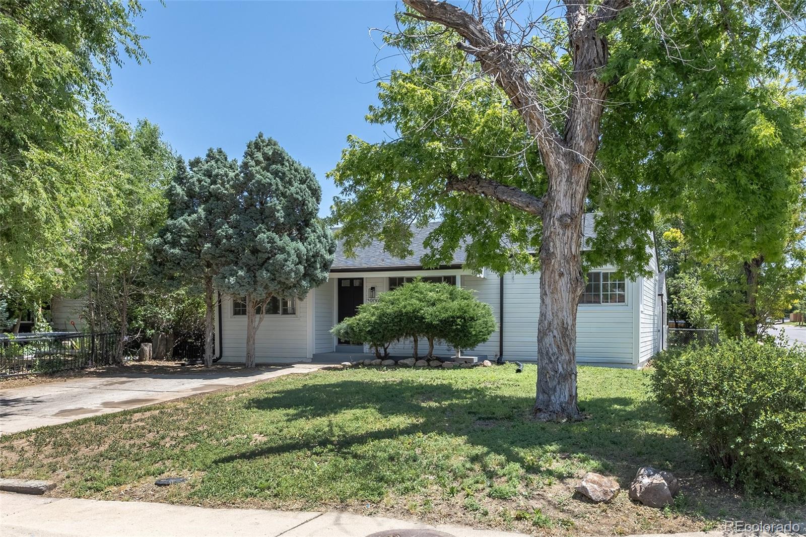 MLS Image #2 for 1900  kingston street,aurora, Colorado
