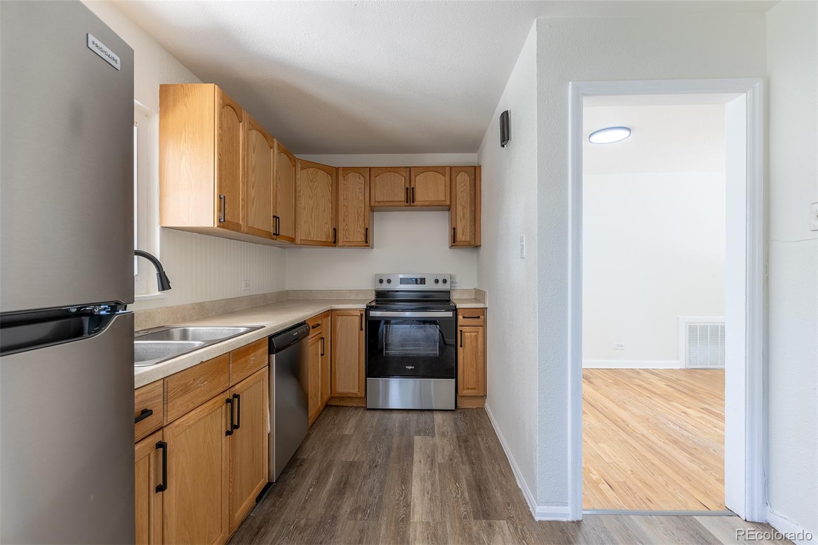 MLS Image #3 for 1900  kingston street,aurora, Colorado