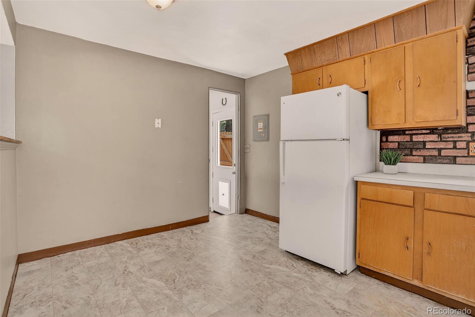 MLS Image #8 for 609 s quentin street,aurora, Colorado