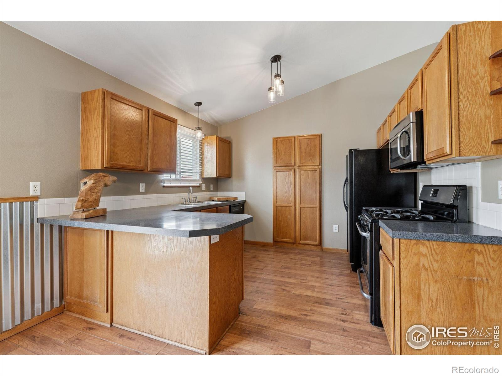 MLS Image #5 for 2217  waylon drive,johnstown, Colorado