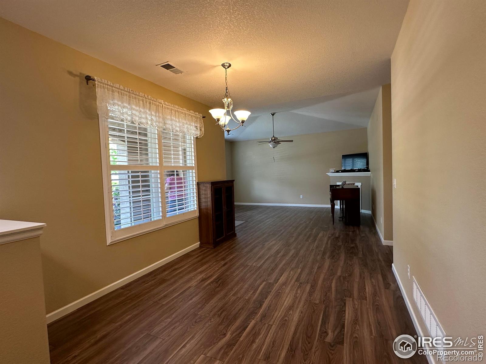 MLS Image #7 for 1238  finch street,loveland, Colorado