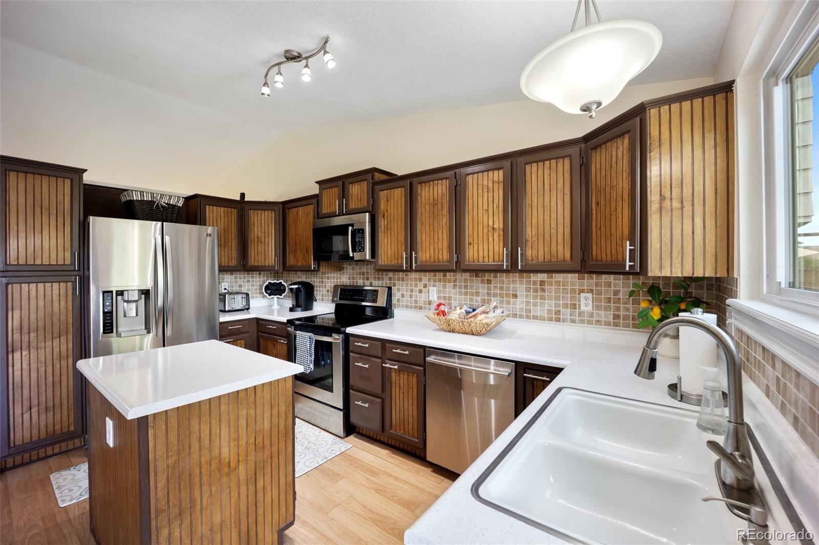 MLS Image #6 for 5750 s youngfield street,littleton, Colorado