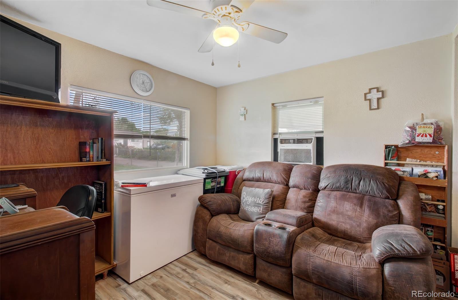 MLS Image #7 for 2615  lambert avenue,pueblo, Colorado