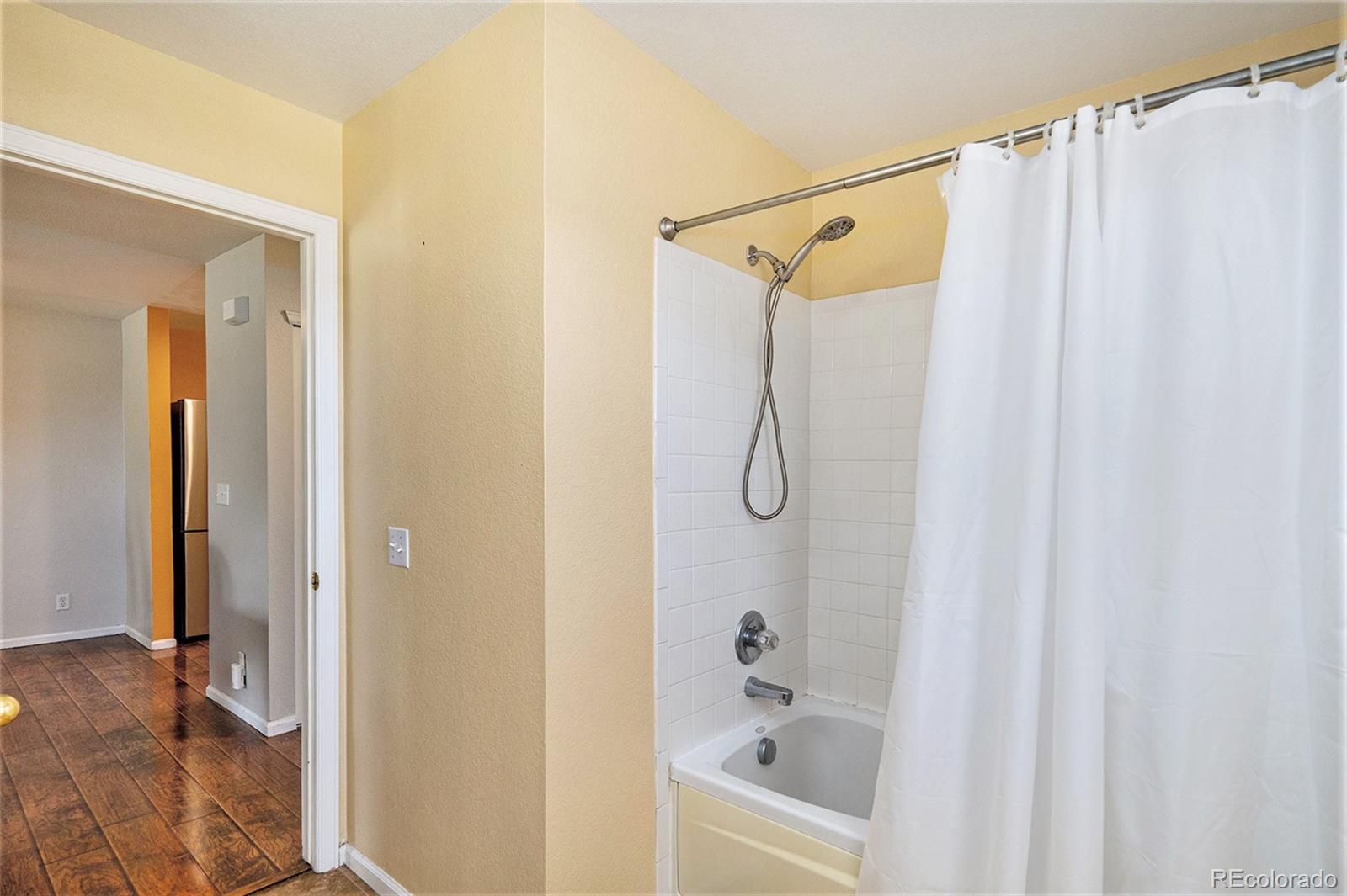 MLS Image #10 for 18786 e 57th place a,denver, Colorado