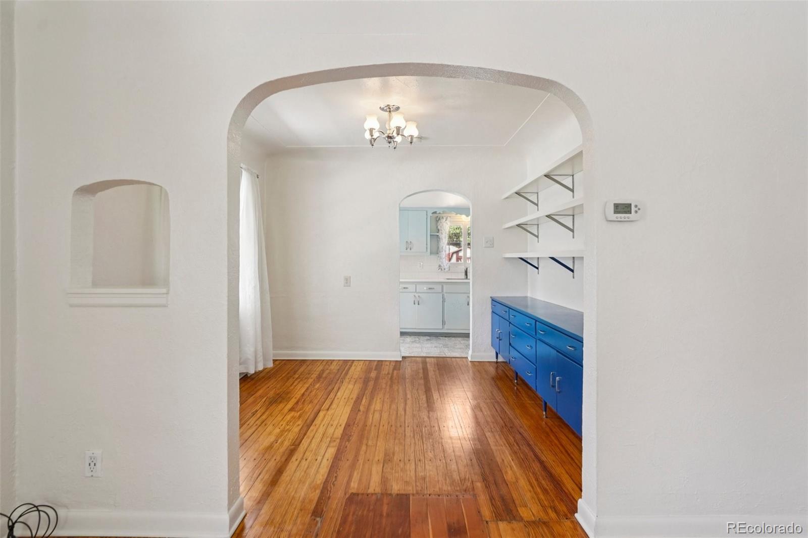 MLS Image #11 for 4465 s bannock street,englewood, Colorado