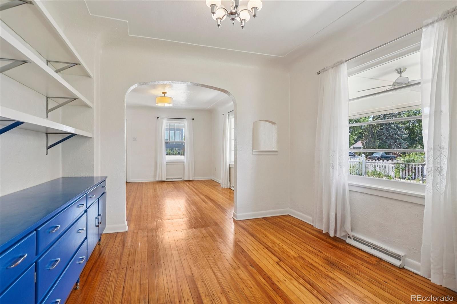 MLS Image #12 for 4465 s bannock street,englewood, Colorado