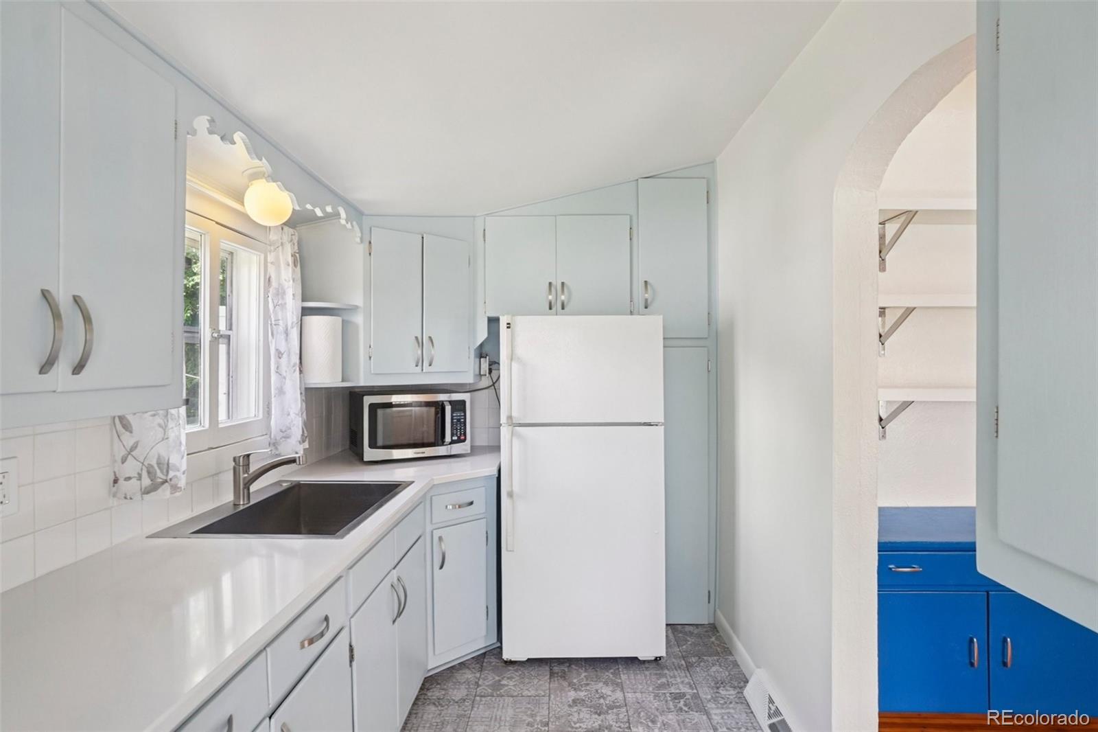 MLS Image #17 for 4465 s bannock street,englewood, Colorado