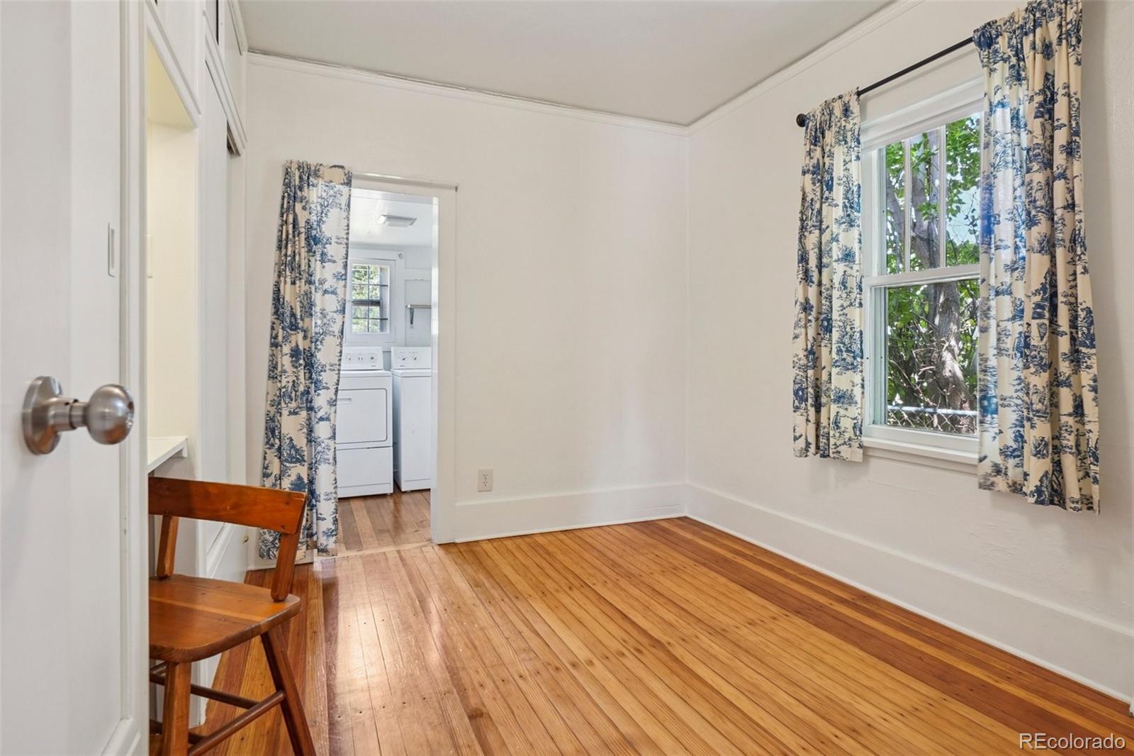 MLS Image #18 for 4465 s bannock street,englewood, Colorado