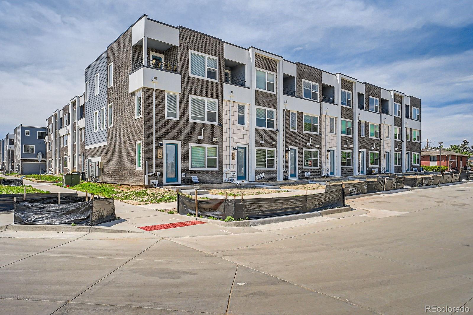 MLS Image #1 for 370  geneva street,aurora, Colorado