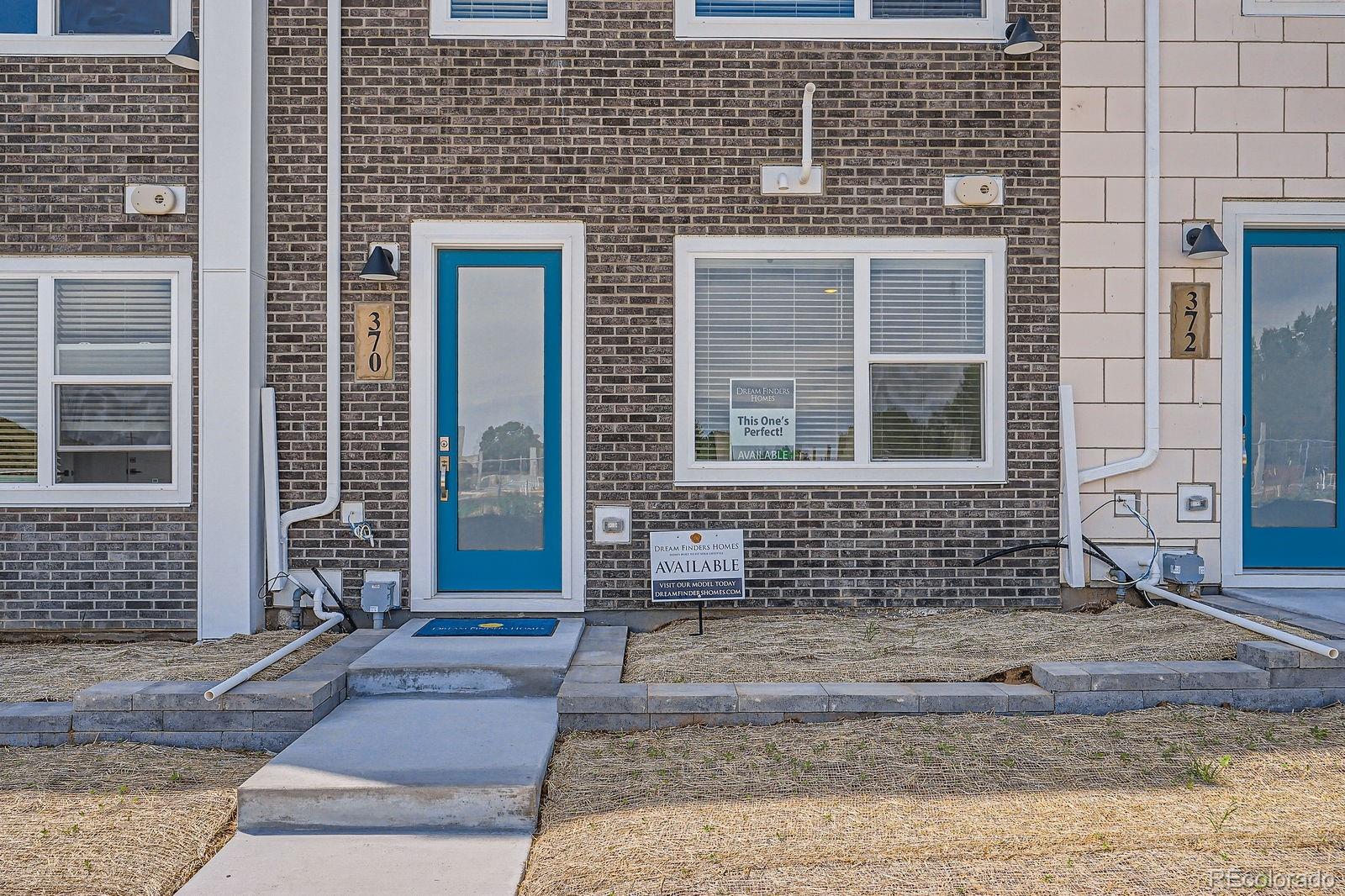 MLS Image #2 for 370  geneva street,aurora, Colorado