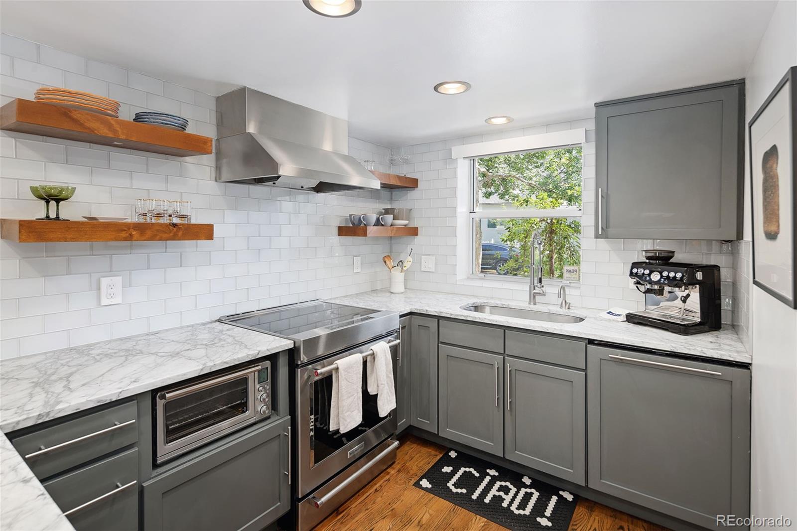 MLS Image #10 for 505  detroit street,denver, Colorado