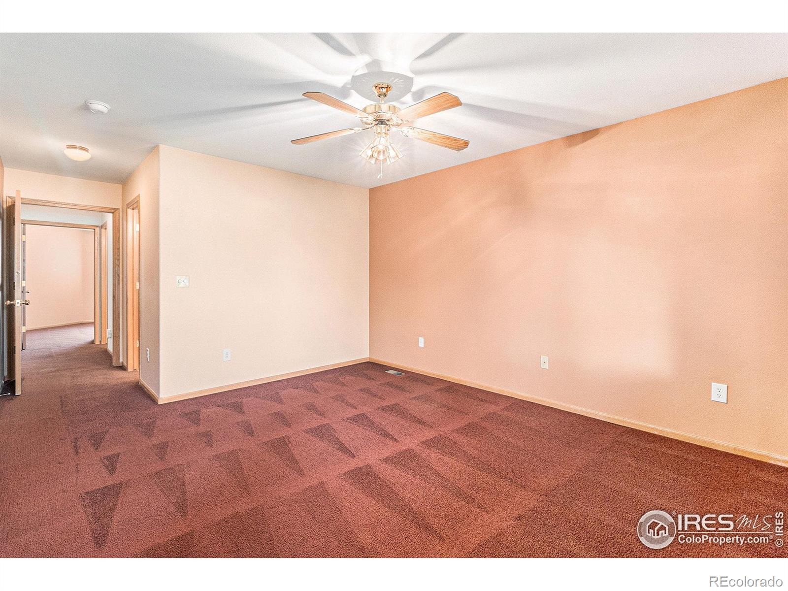 MLS Image #11 for 3679  wild horse court,loveland, Colorado