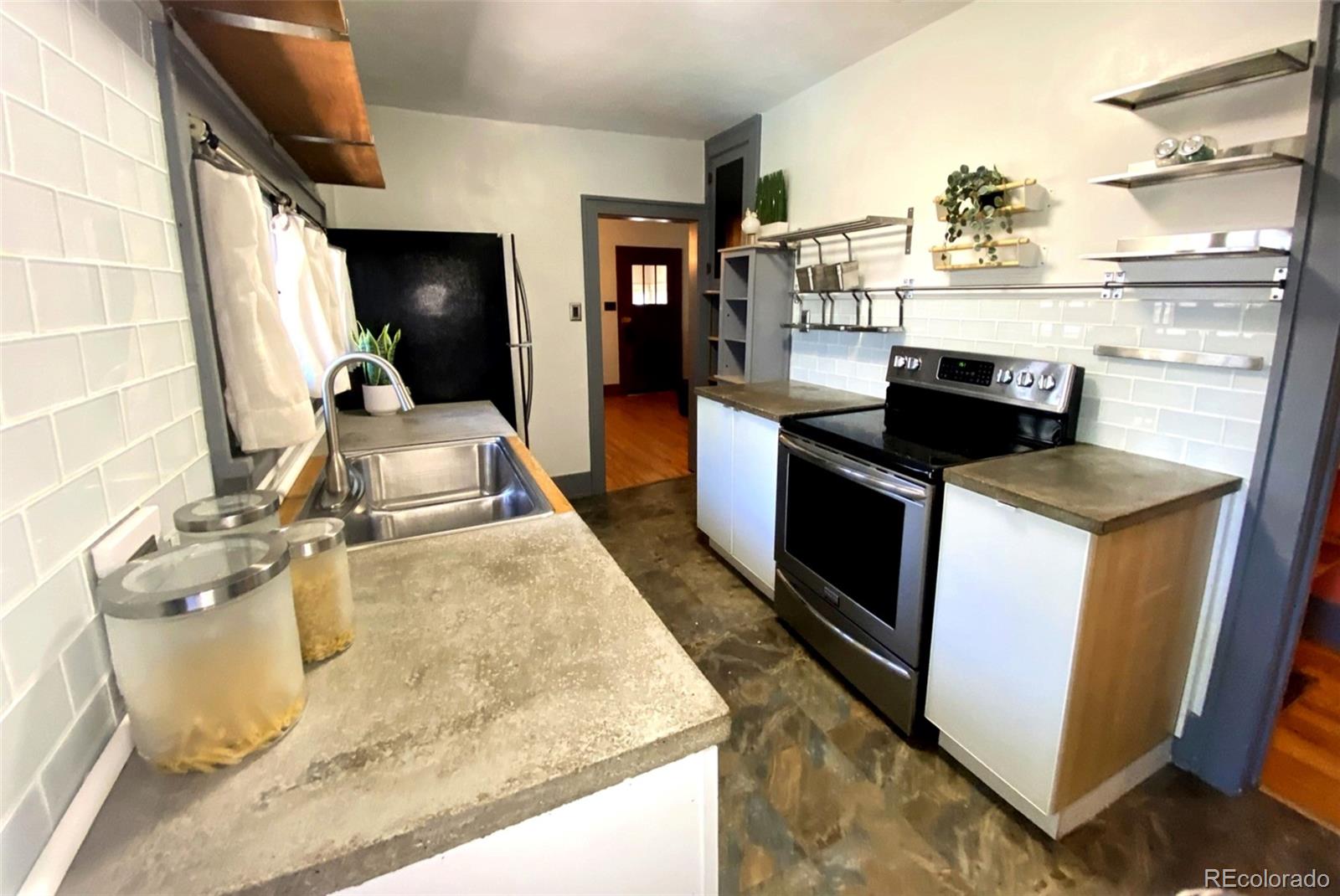 MLS Image #13 for 620  walnut street,windsor, Colorado