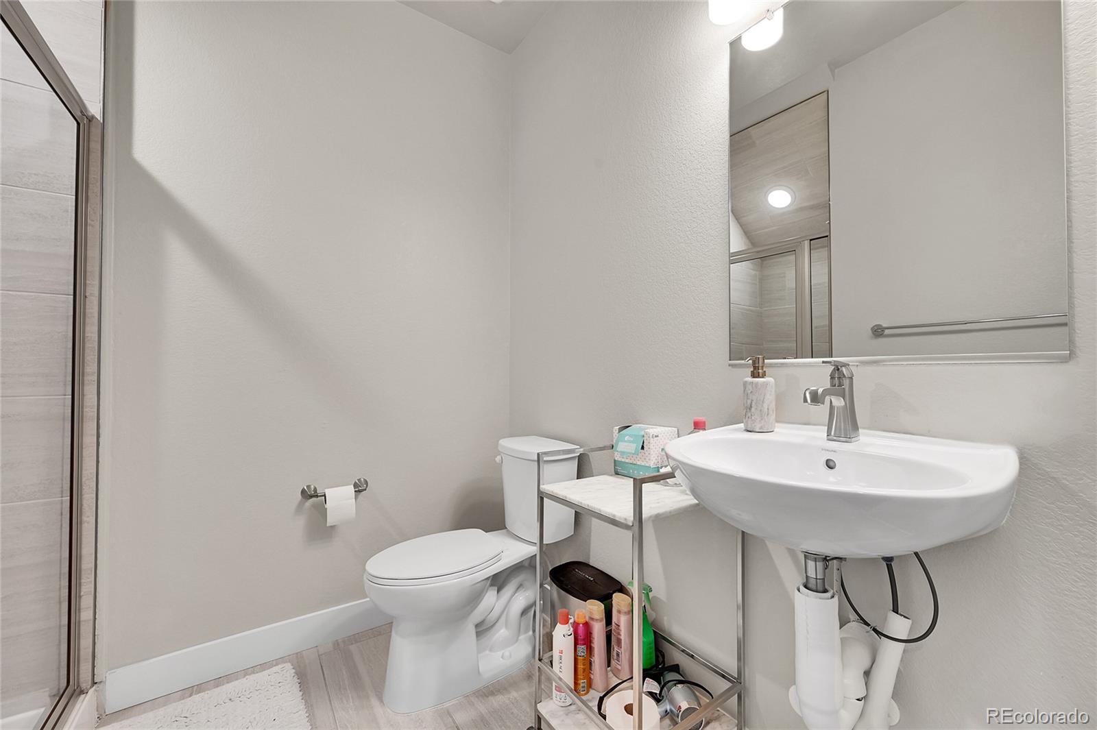 MLS Image #10 for 1575 w 68th avenue,denver, Colorado