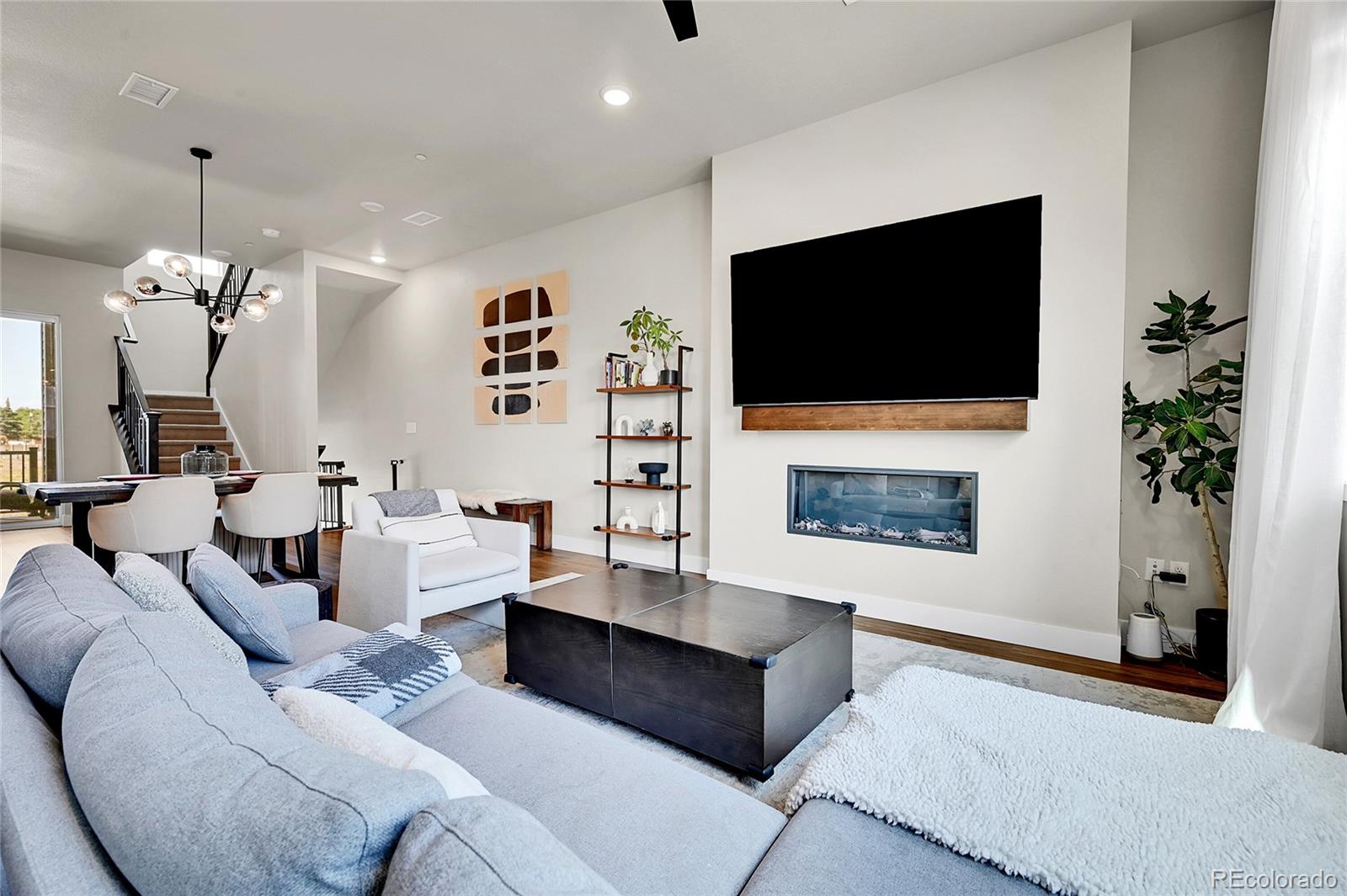 MLS Image #17 for 1575 w 68th avenue,denver, Colorado