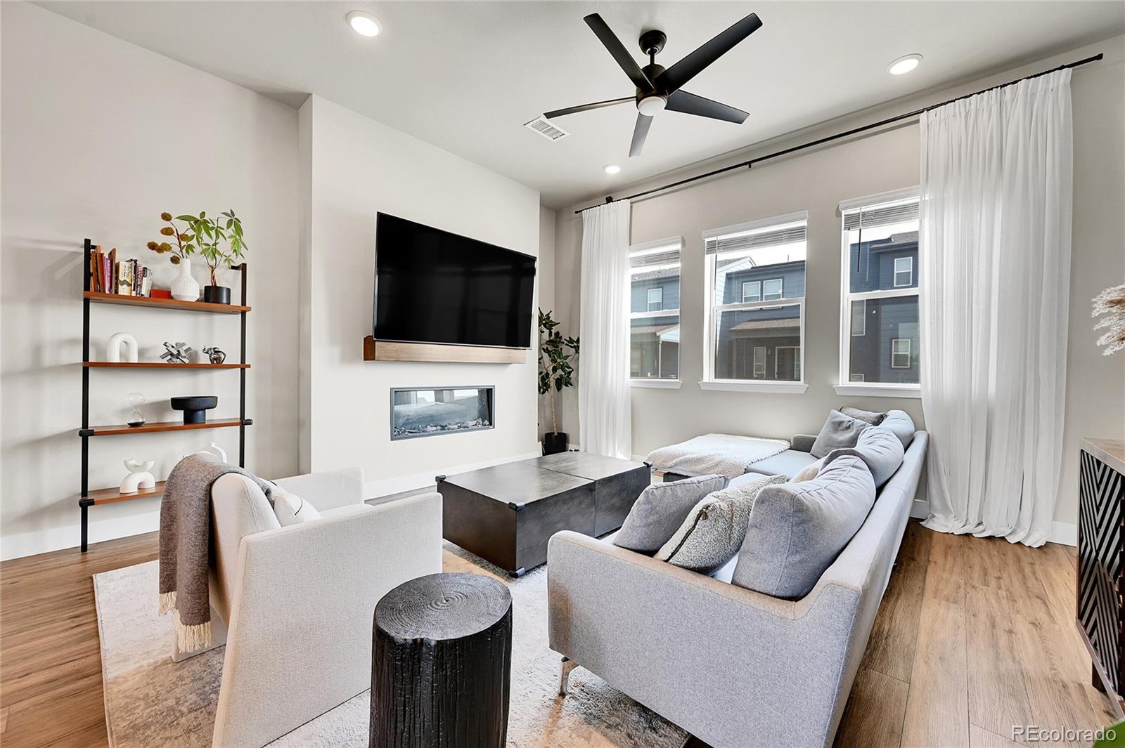 MLS Image #21 for 1575 w 68th avenue,denver, Colorado