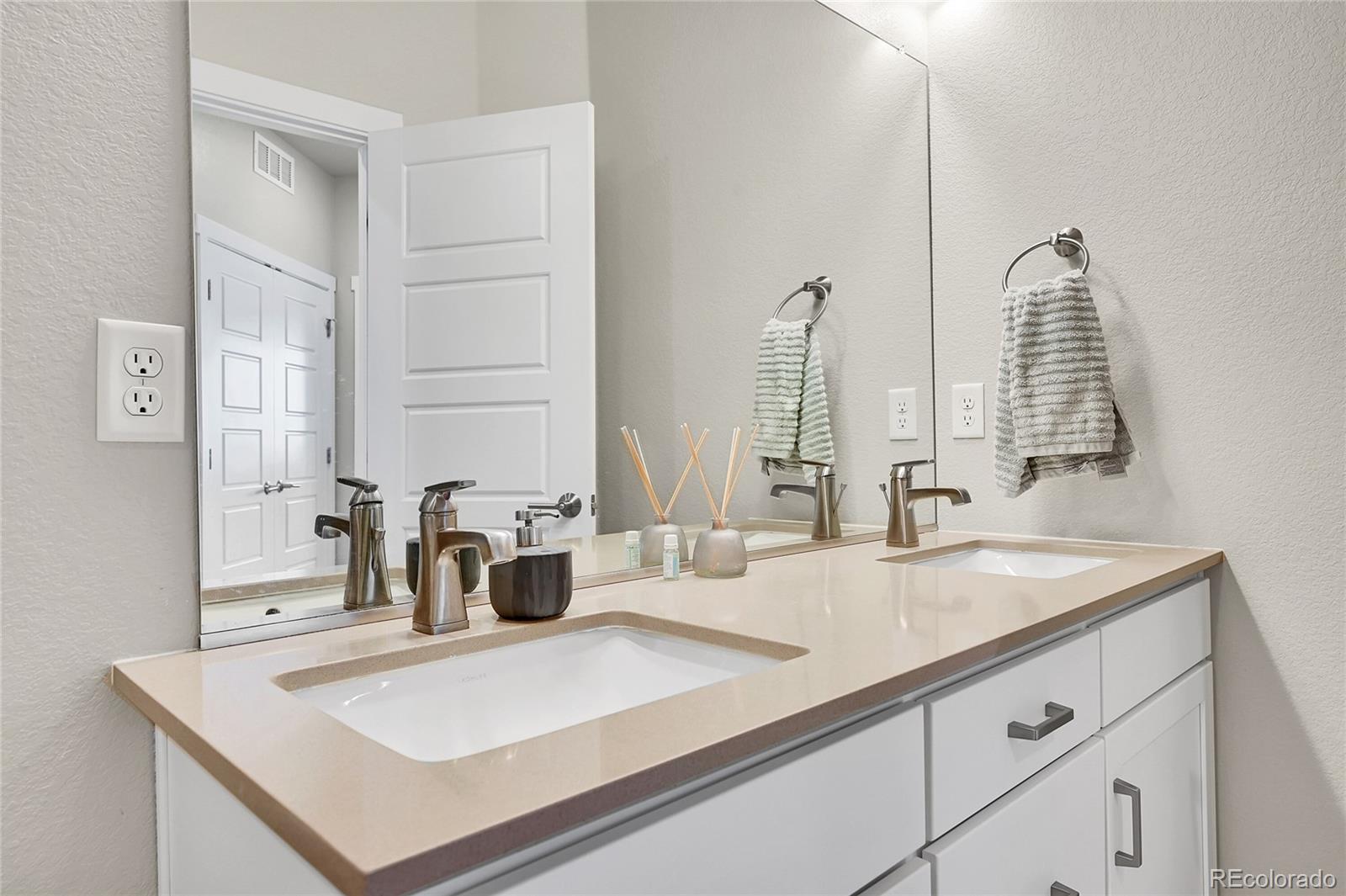 MLS Image #45 for 1575 w 68th avenue,denver, Colorado