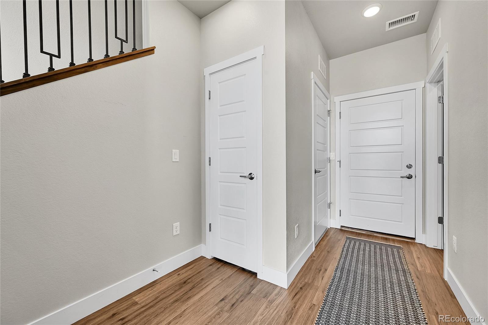MLS Image #6 for 1575 w 68th avenue,denver, Colorado
