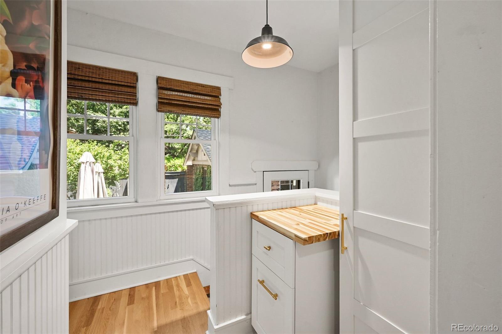 MLS Image #14 for 836  steele street,denver, Colorado