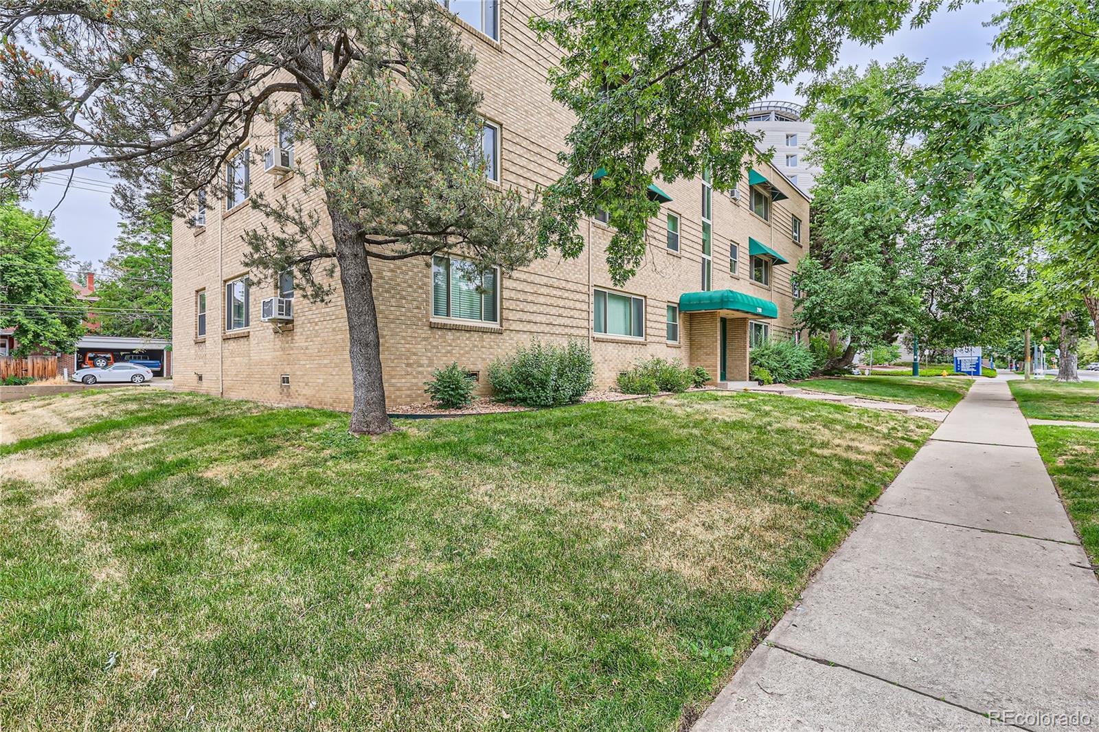 MLS Image #2 for 2100 n franklin street,denver, Colorado