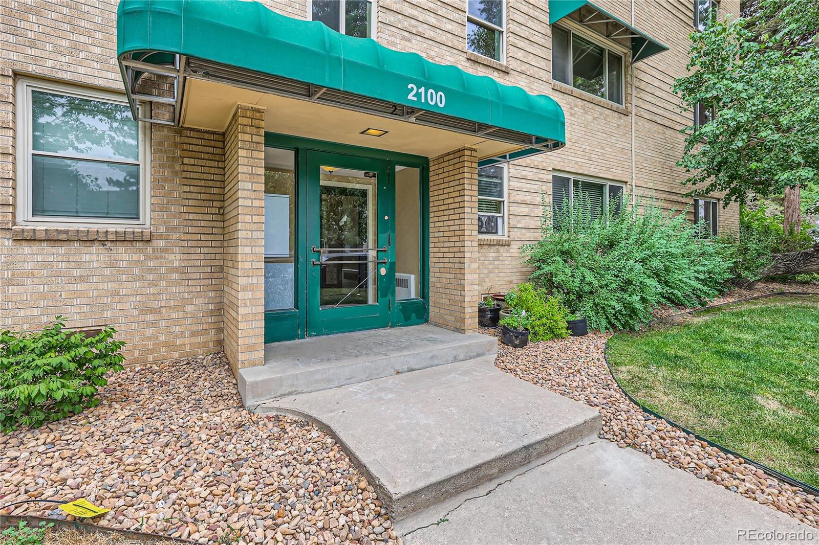 MLS Image #3 for 2100 n franklin street,denver, Colorado