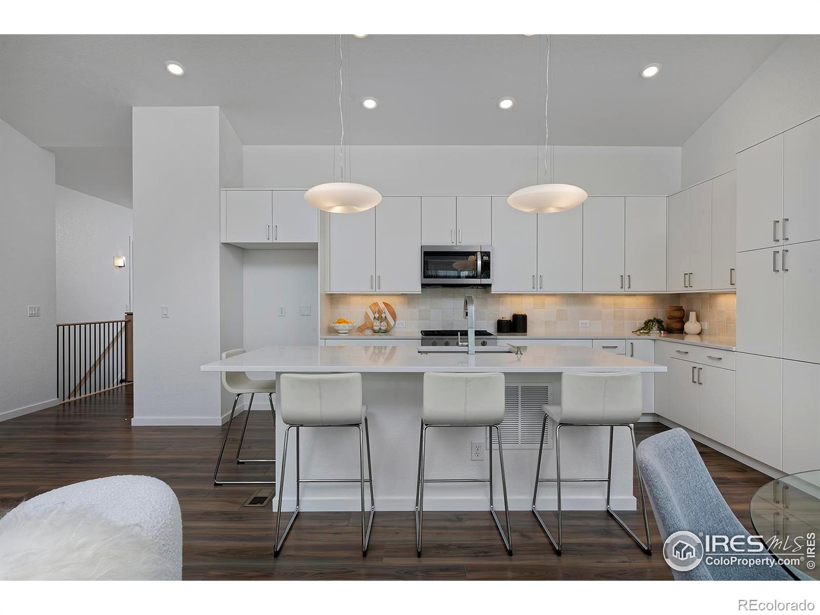 MLS Image #1 for 729  kubat lane,longmont, Colorado