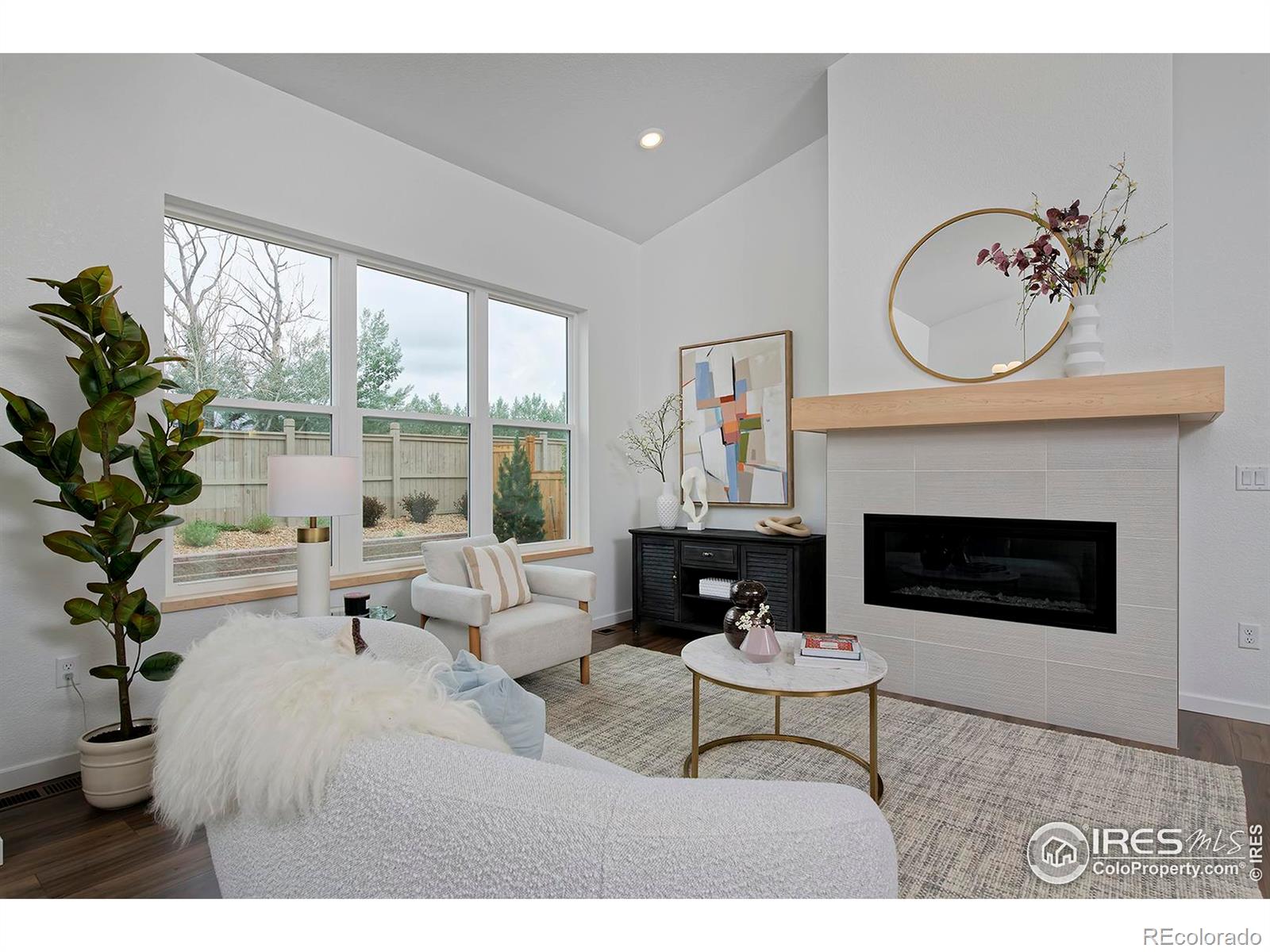 MLS Image #11 for 729  kubat lane,longmont, Colorado