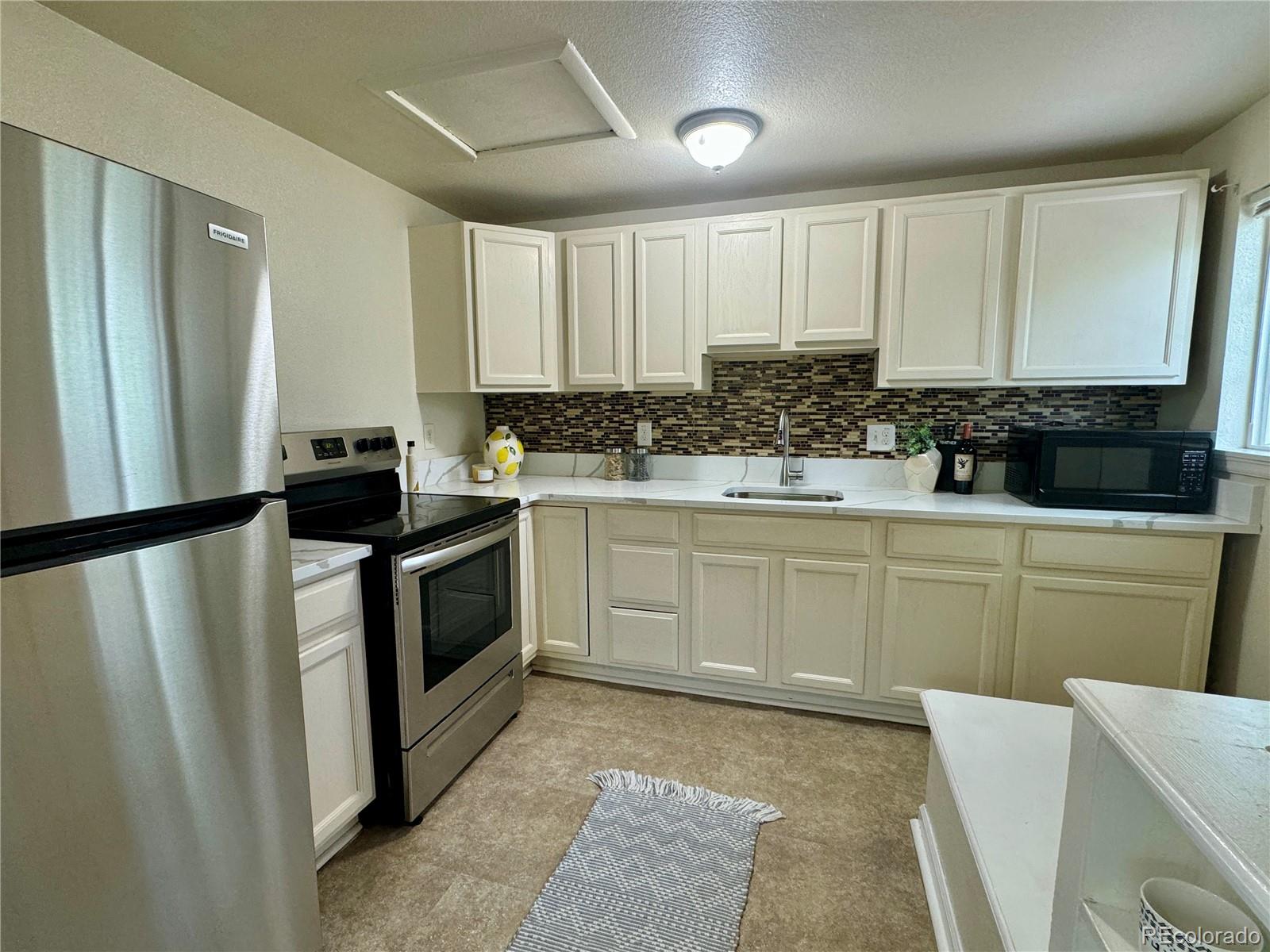MLS Image #6 for 3304 w 3rd avenue,denver, Colorado