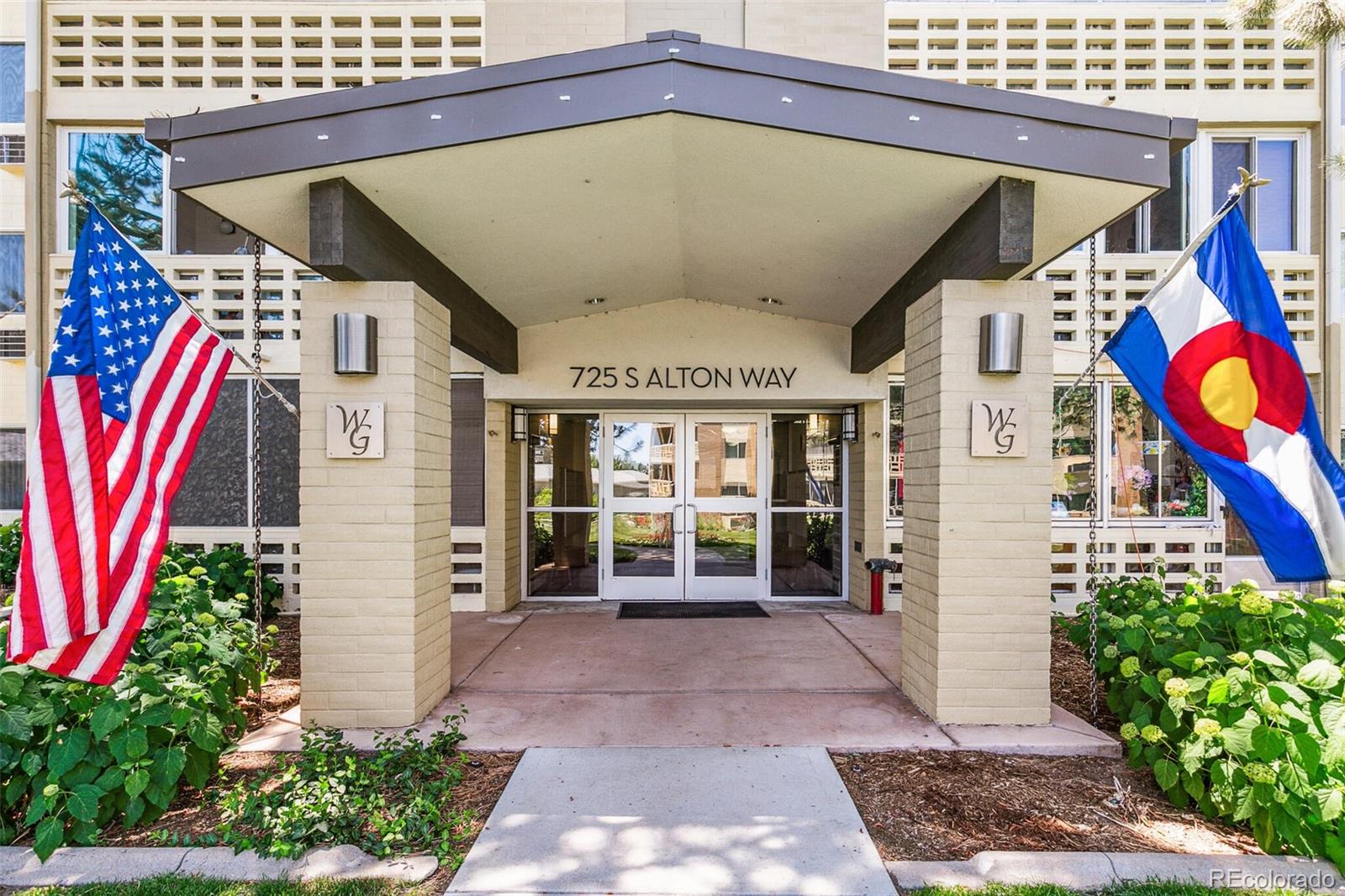 MLS Image #2 for 725 s alton way,denver, Colorado