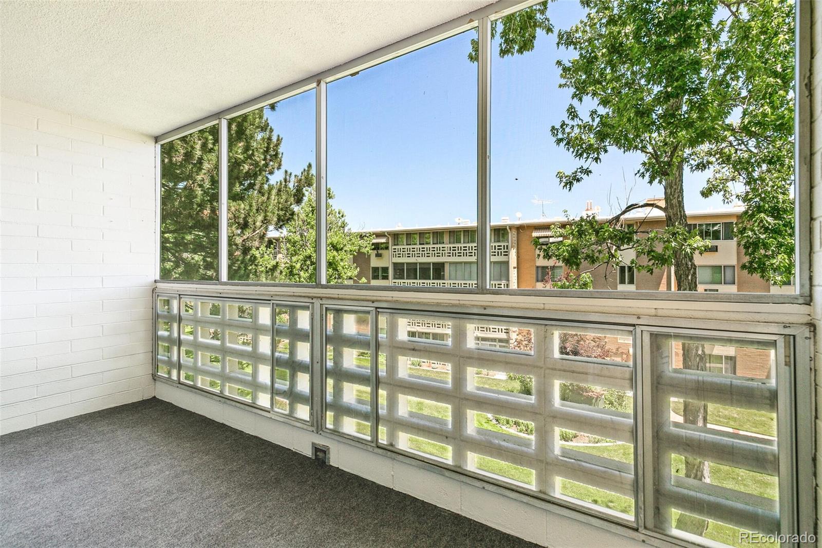 MLS Image #20 for 725 s alton way,denver, Colorado