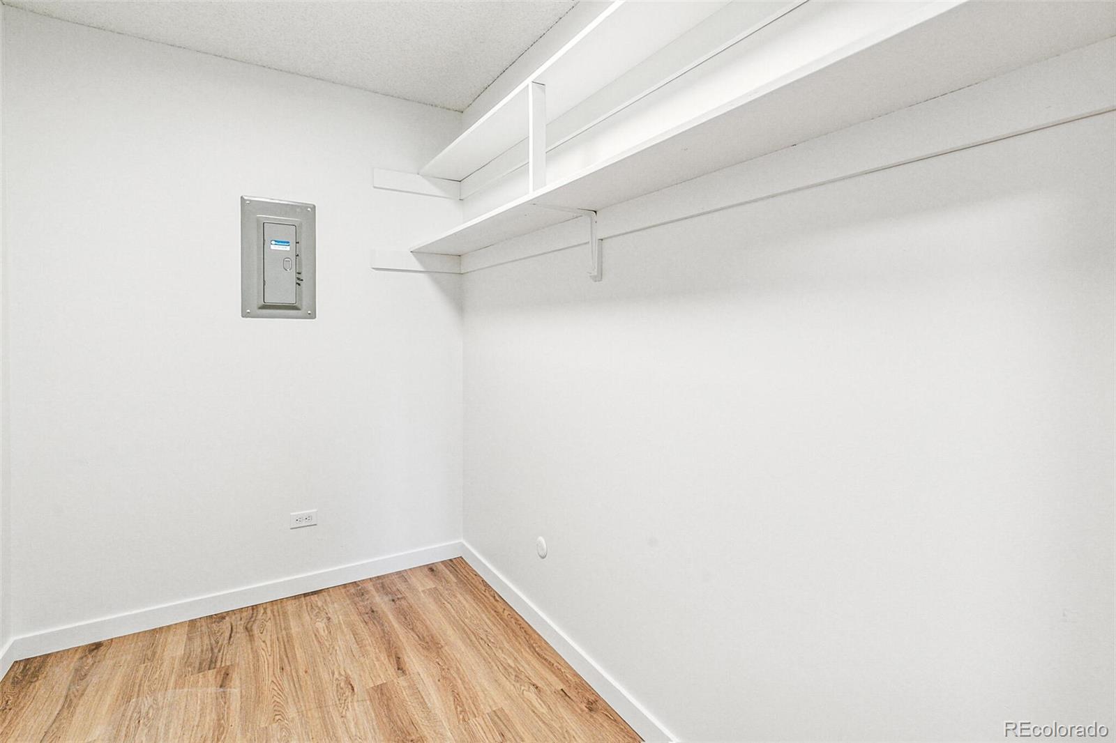 MLS Image #34 for 725 s alton way,denver, Colorado