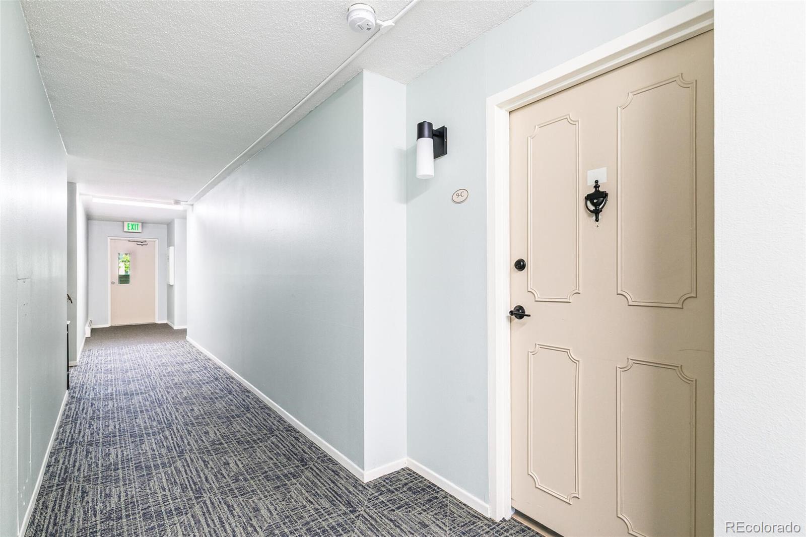 MLS Image #5 for 725 s alton way,denver, Colorado