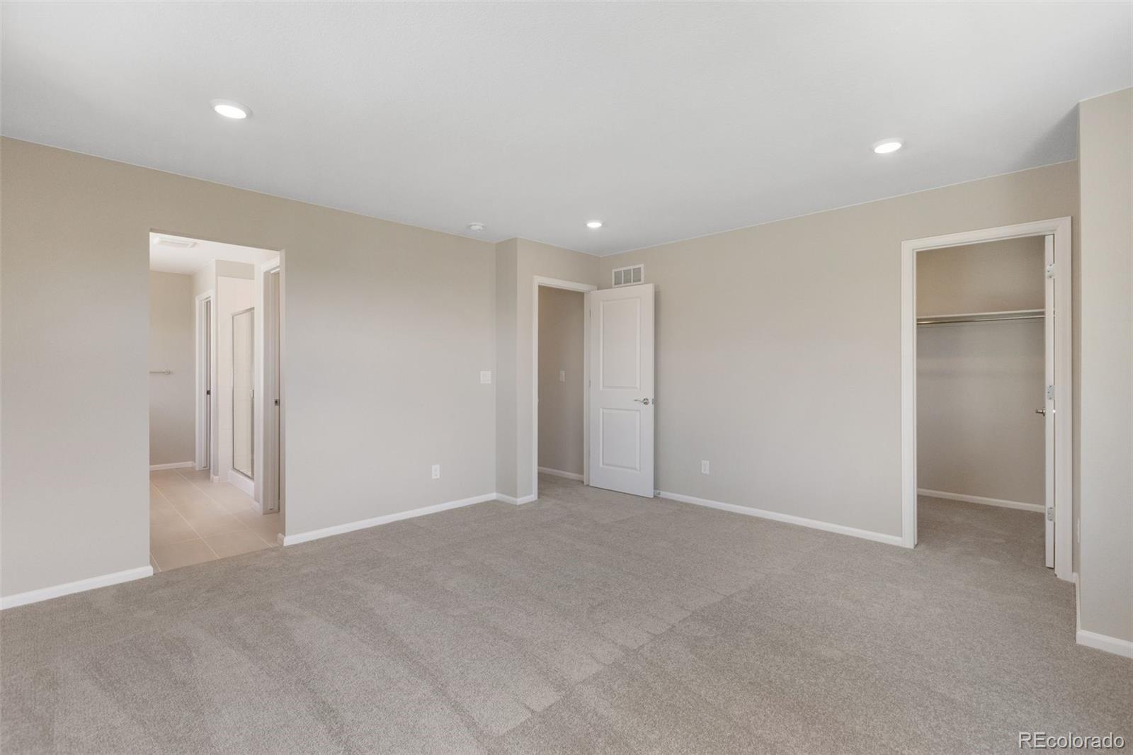 MLS Image #19 for 21152 e 63rd drive,aurora, Colorado