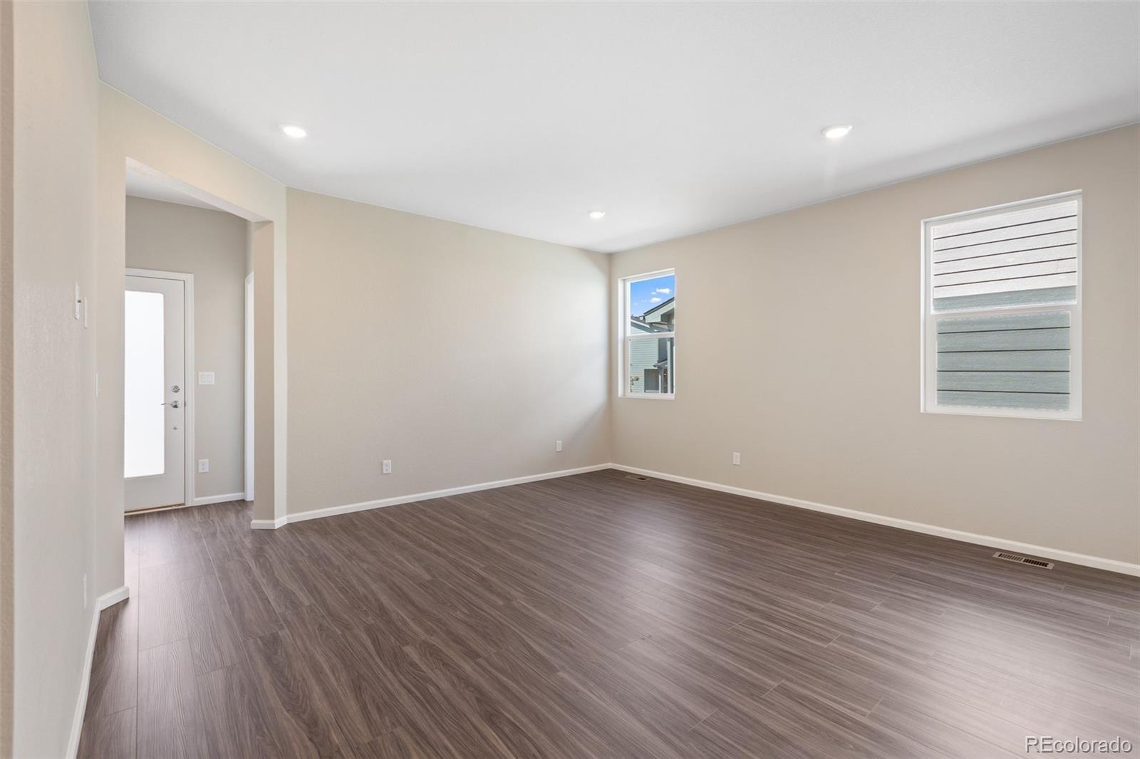 MLS Image #2 for 21152 e 63rd drive,aurora, Colorado