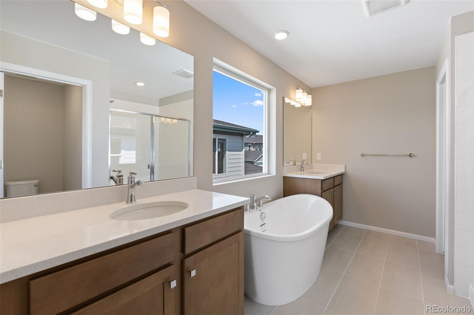 MLS Image #21 for 21152 e 63rd drive,aurora, Colorado