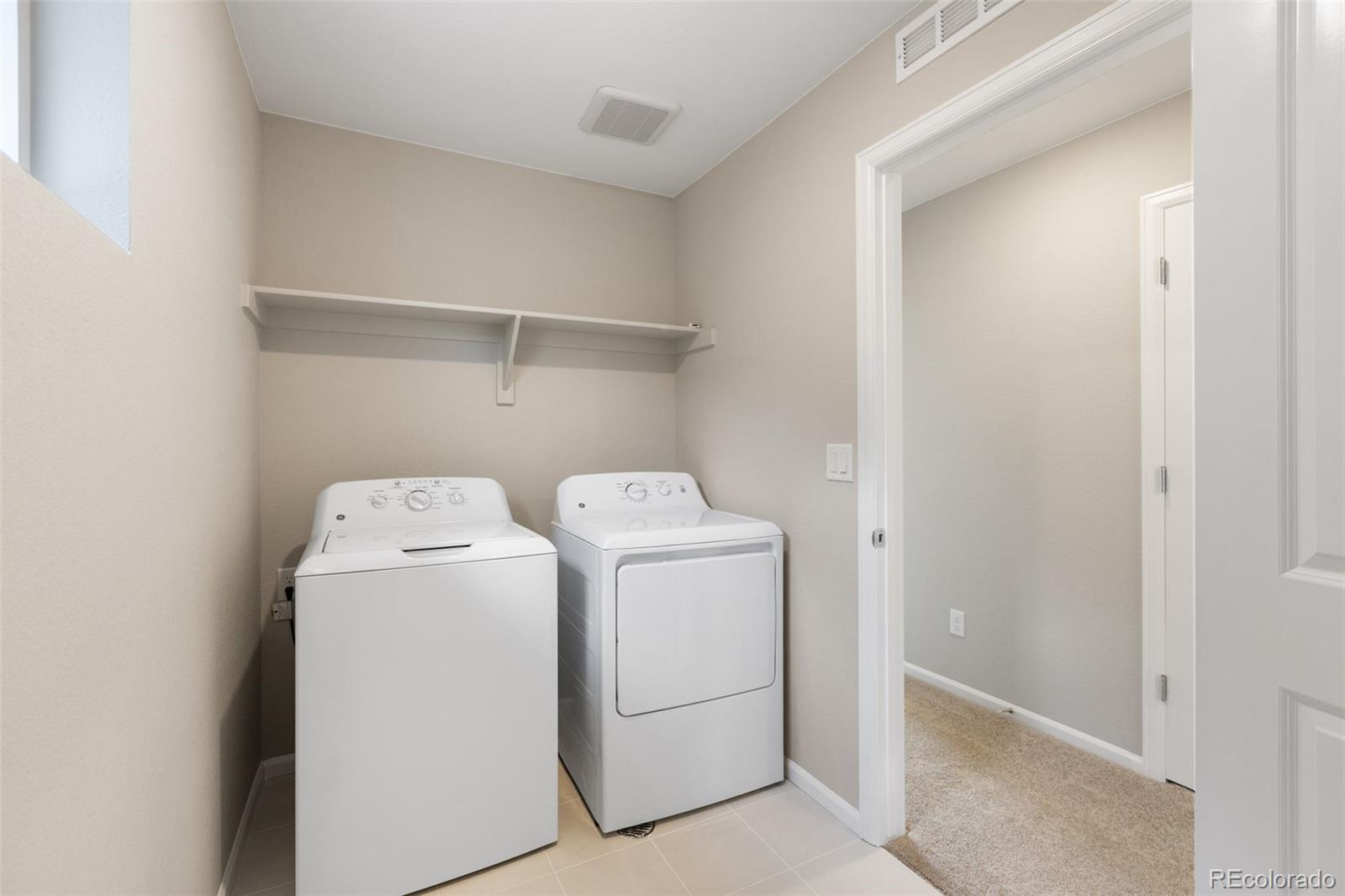 MLS Image #6 for 21152 e 63rd drive,aurora, Colorado