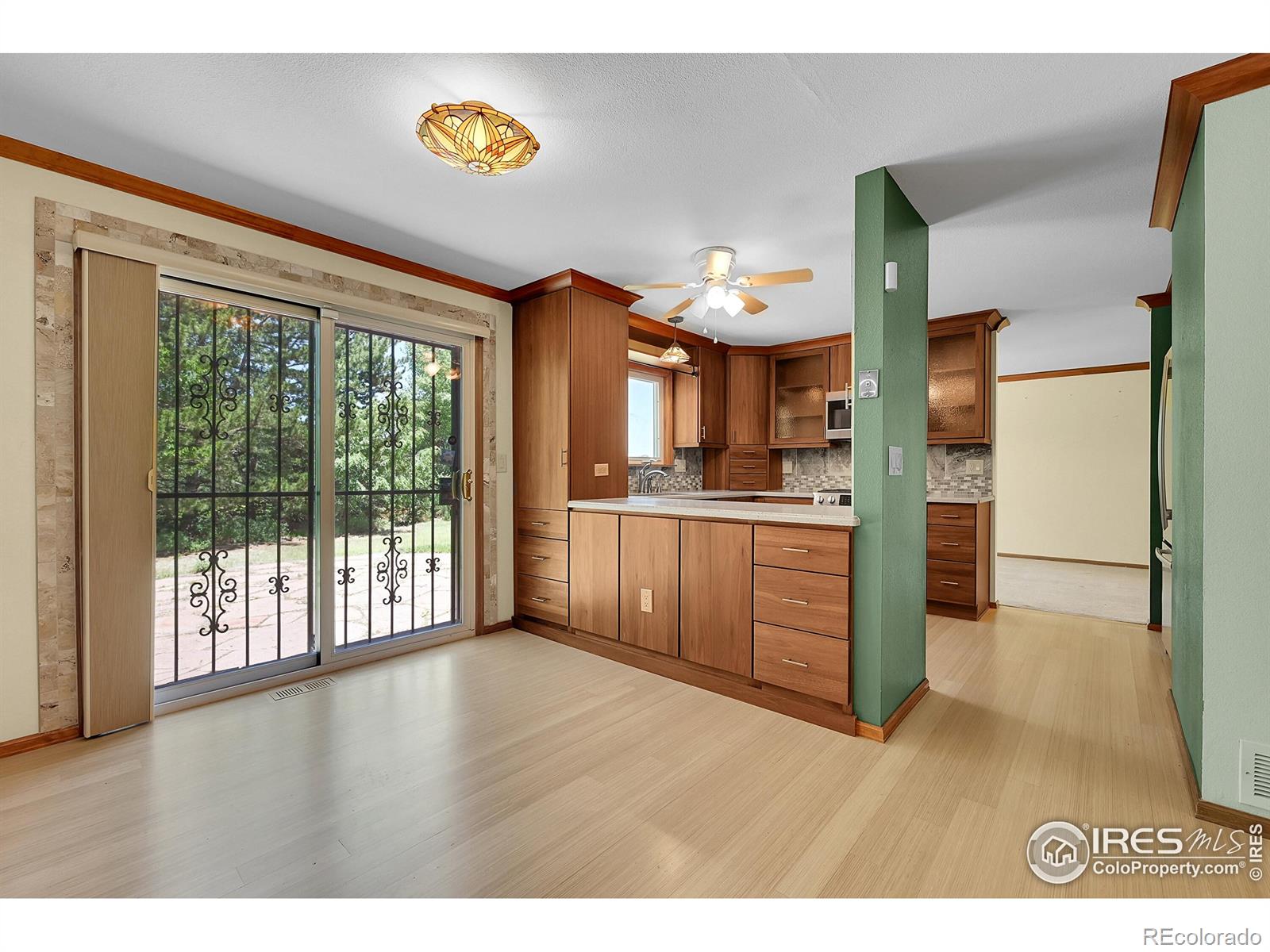MLS Image #11 for 988  cleveland court,louisville, Colorado