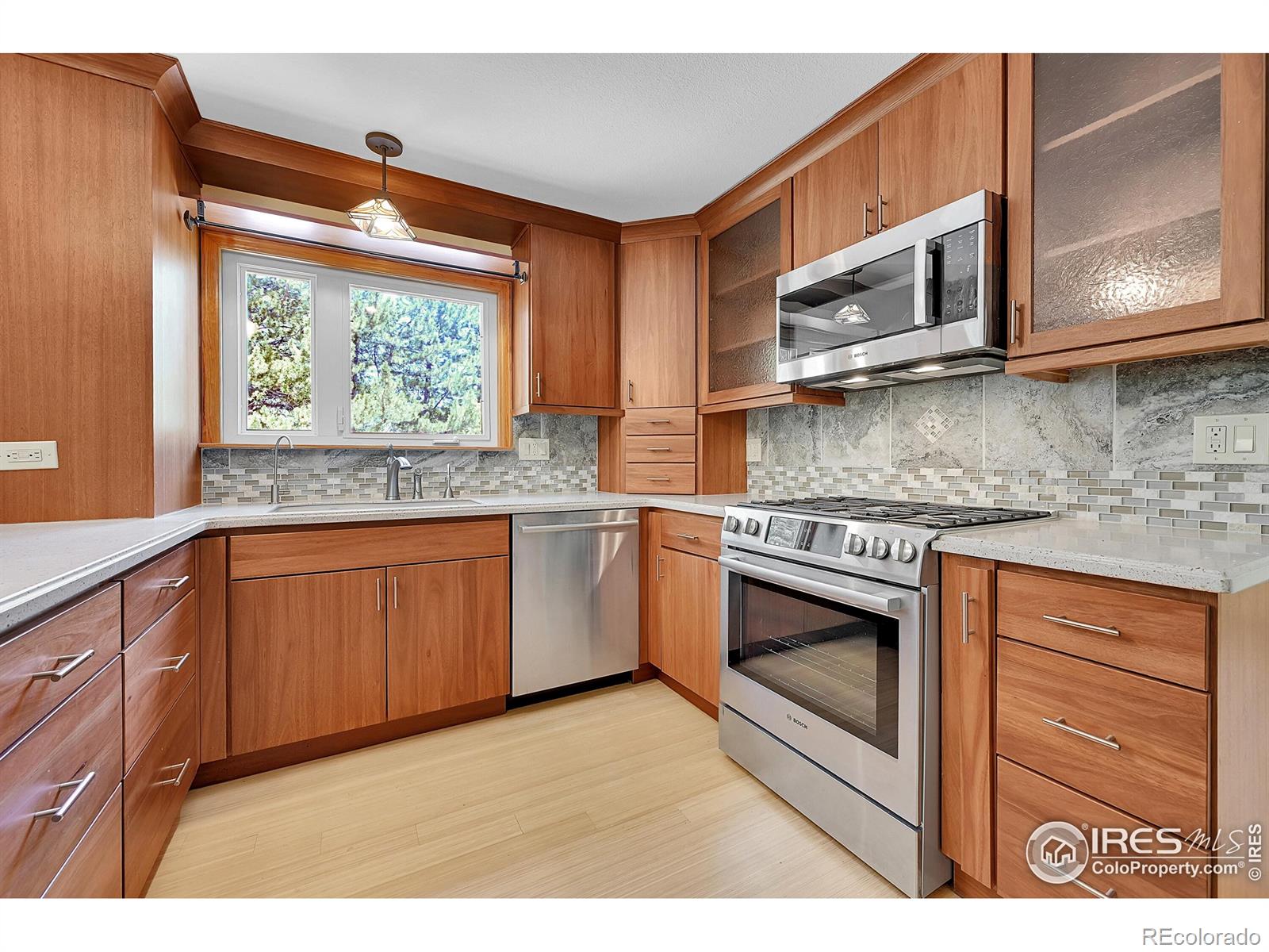 MLS Image #8 for 988  cleveland court,louisville, Colorado