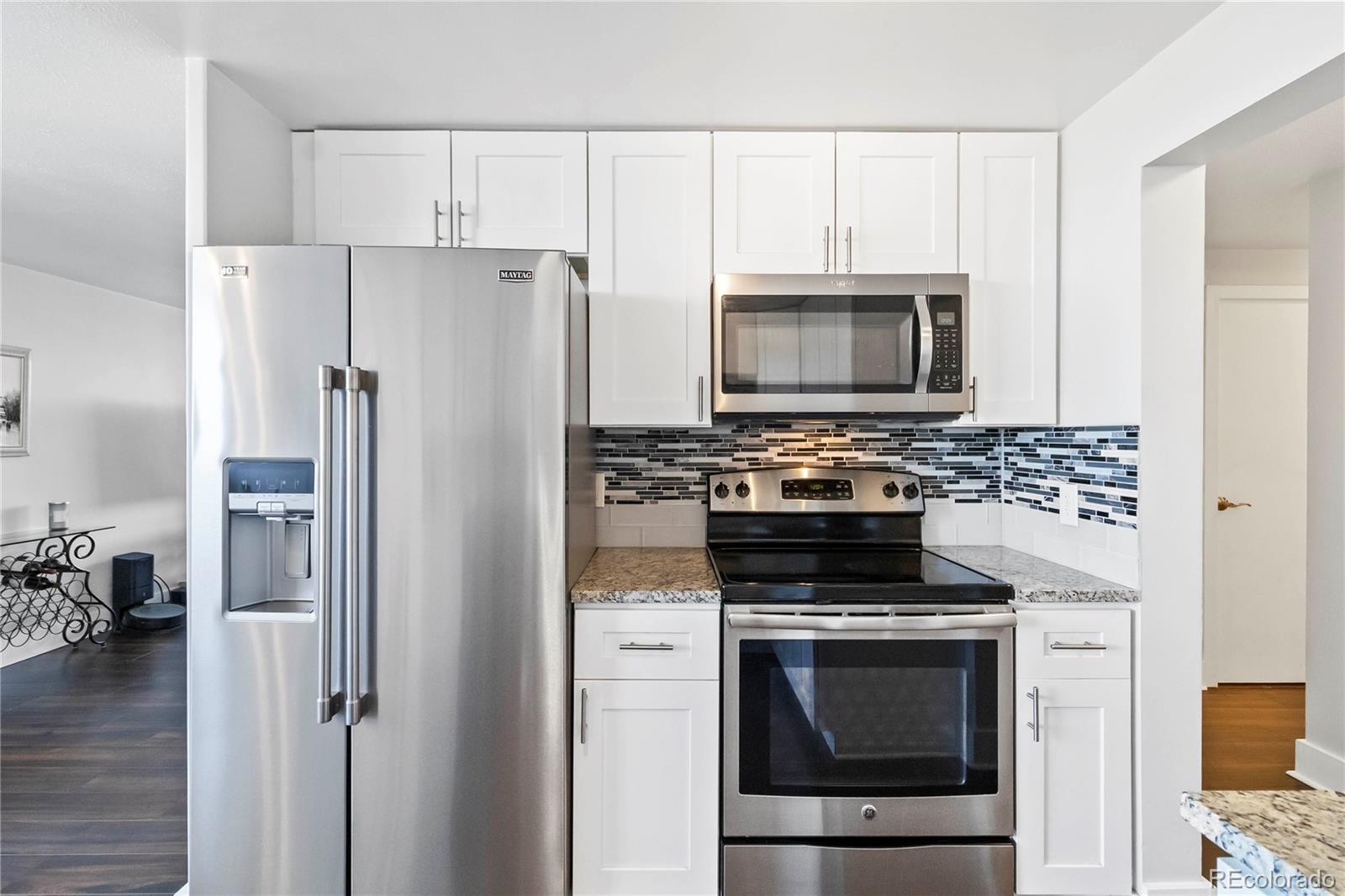 MLS Image #5 for 1155 n ash street,denver, Colorado