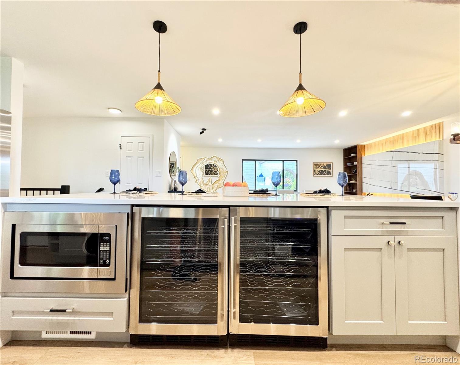 MLS Image #20 for 4192 s vrain street,denver, Colorado