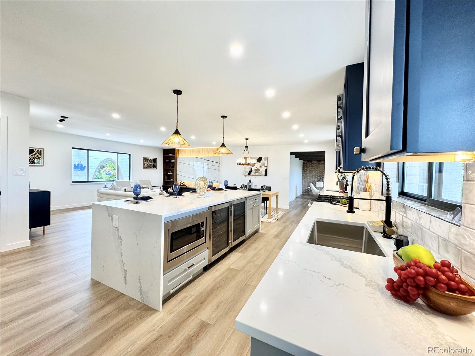 MLS Image #21 for 4192 s vrain street,denver, Colorado