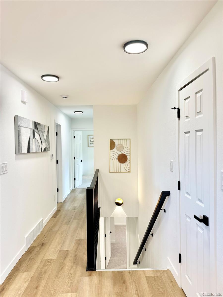 MLS Image #35 for 4192 s vrain street,denver, Colorado
