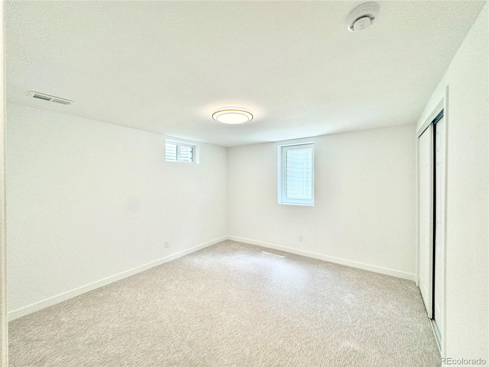 MLS Image #42 for 4192 s vrain street,denver, Colorado