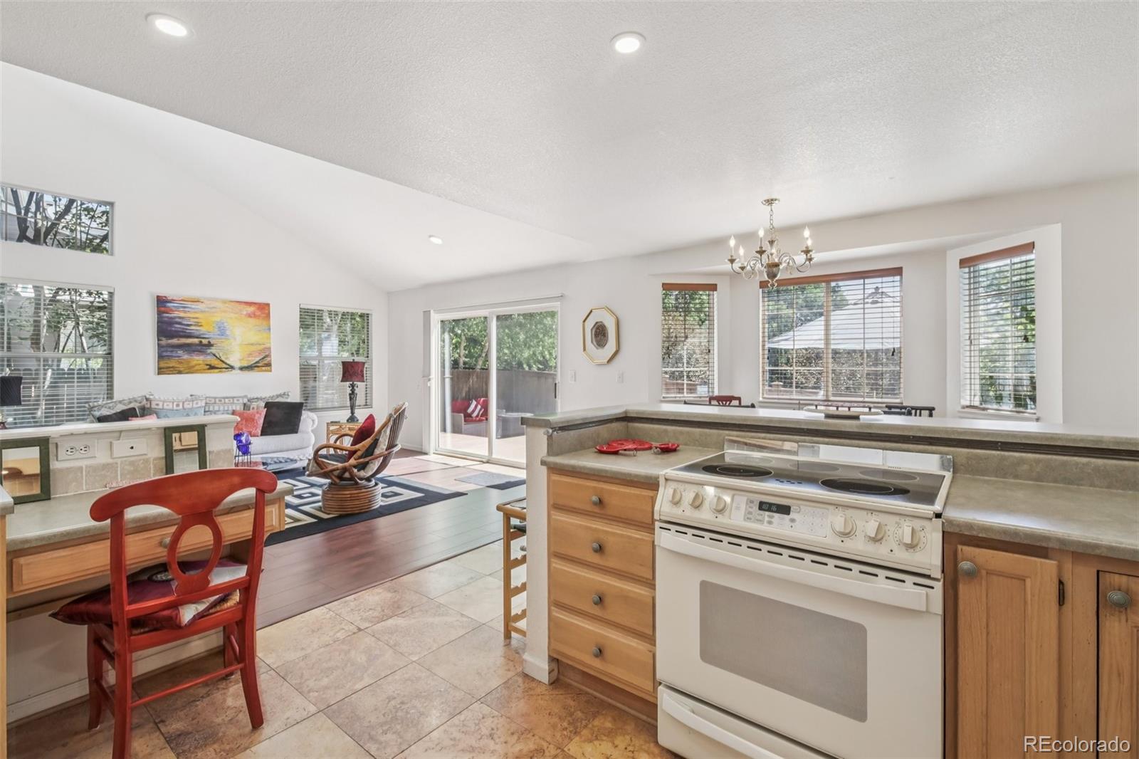 MLS Image #11 for 7664 s ivanhoe way,centennial, Colorado