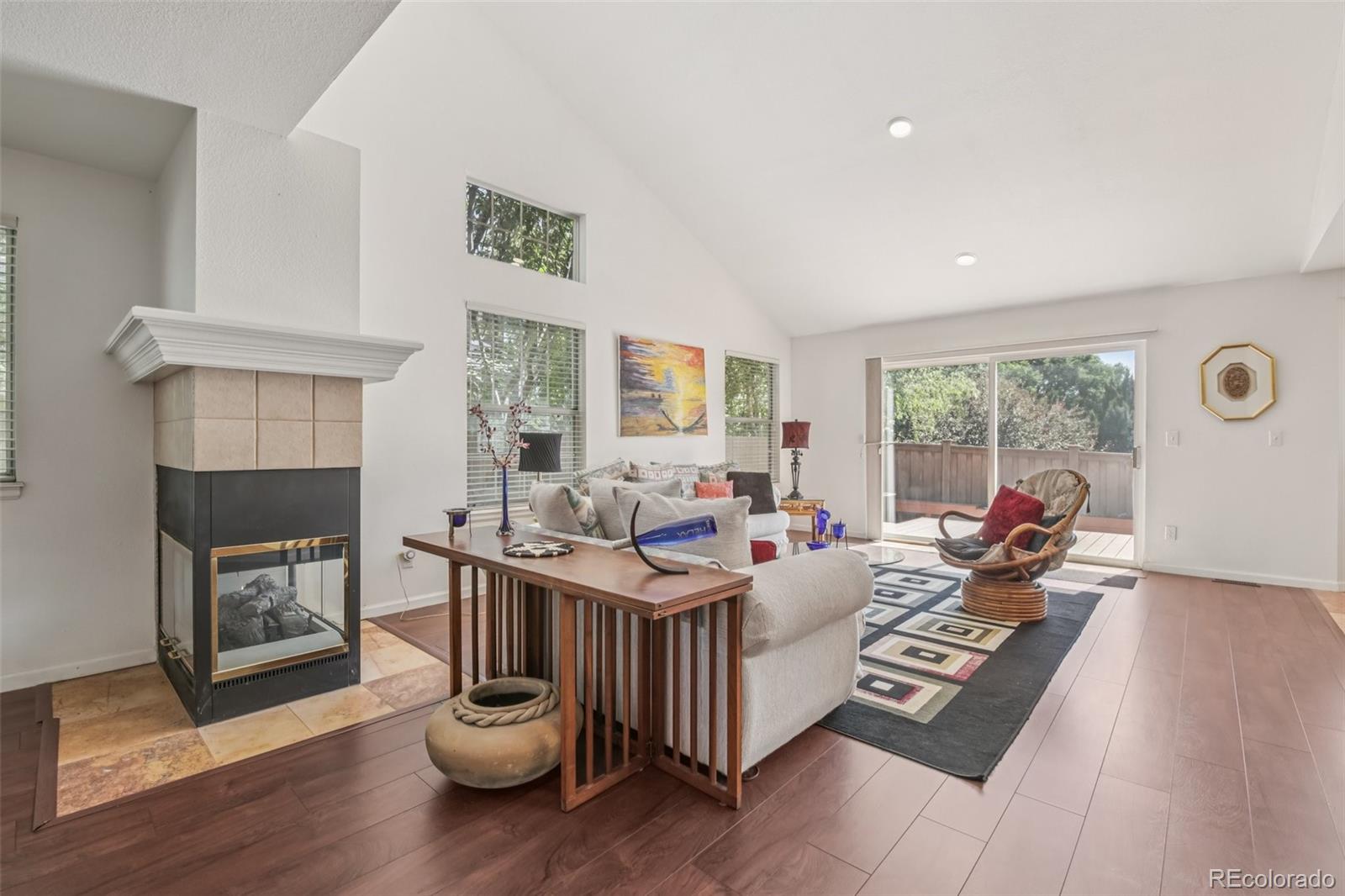 MLS Image #3 for 7664 s ivanhoe way,centennial, Colorado