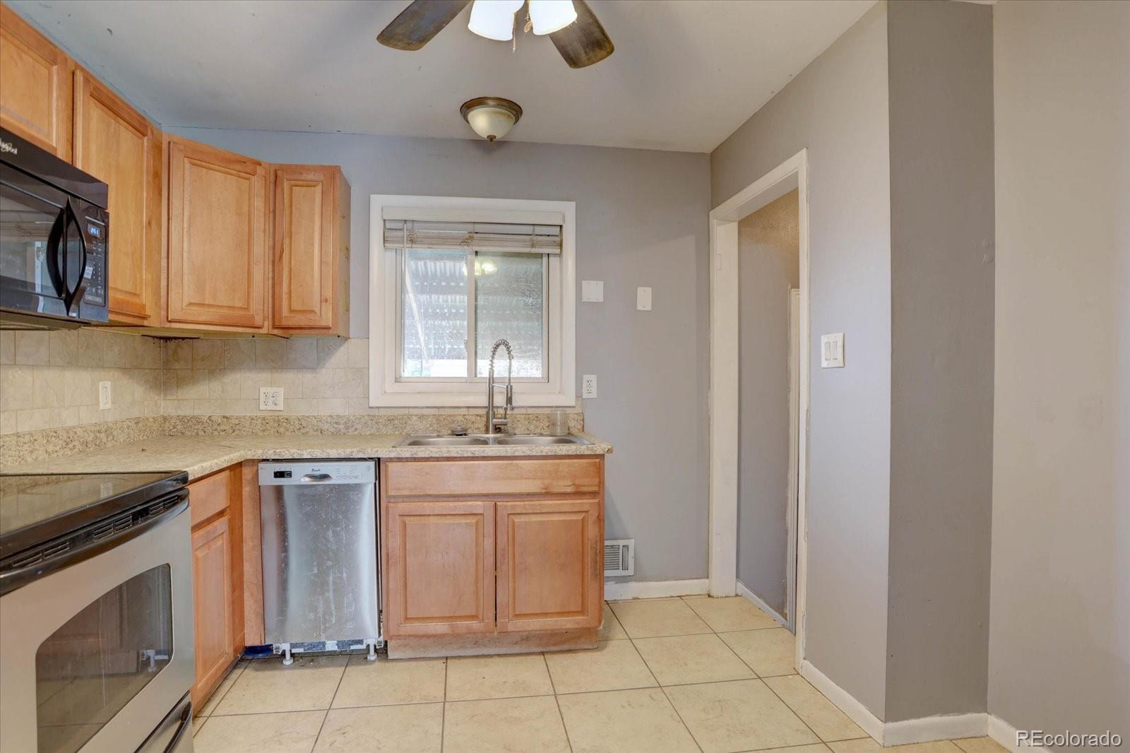 MLS Image #8 for 10900  mildred drive,northglenn, Colorado