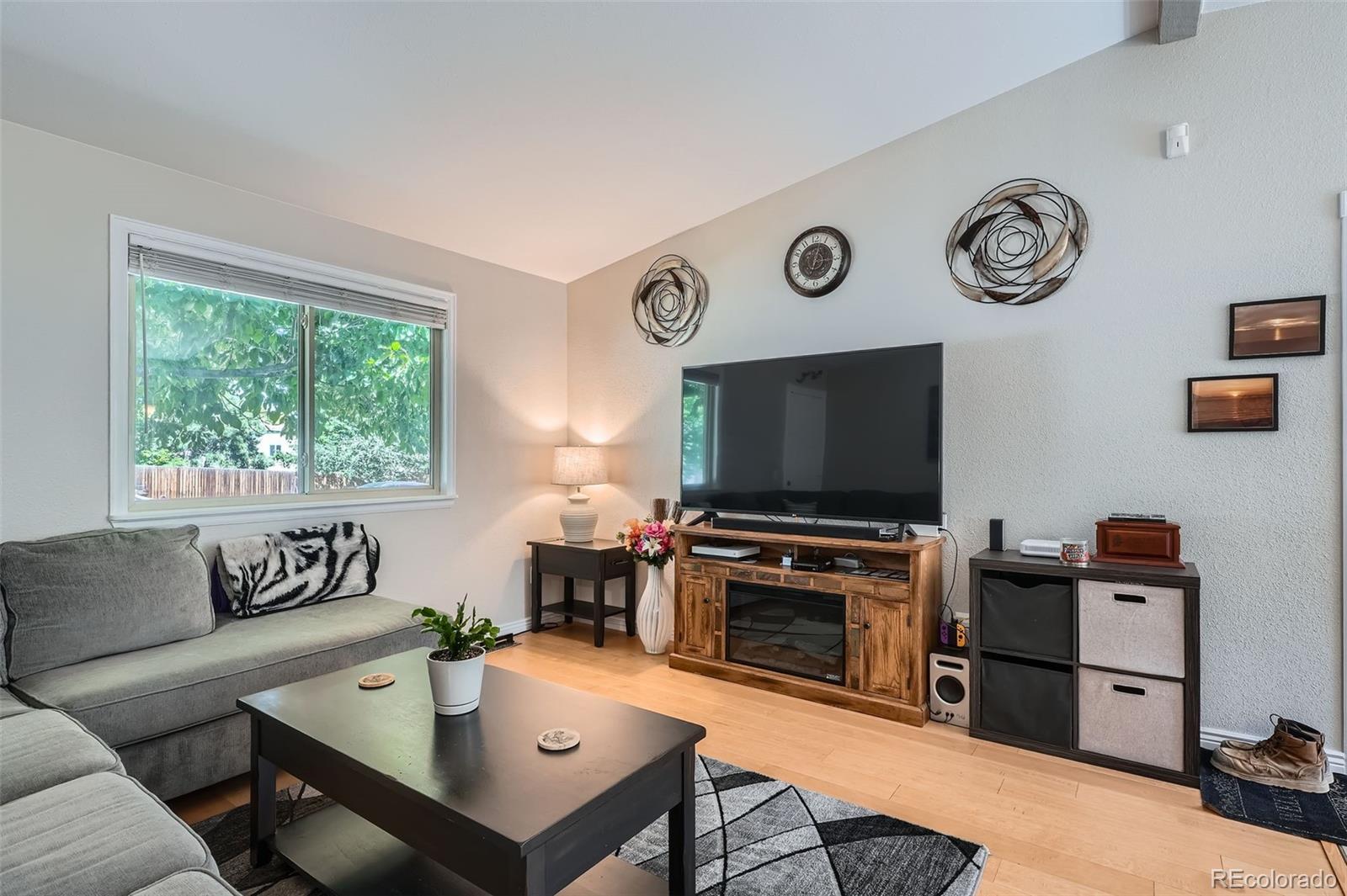 MLS Image #2 for 4849 s pitkin way,aurora, Colorado